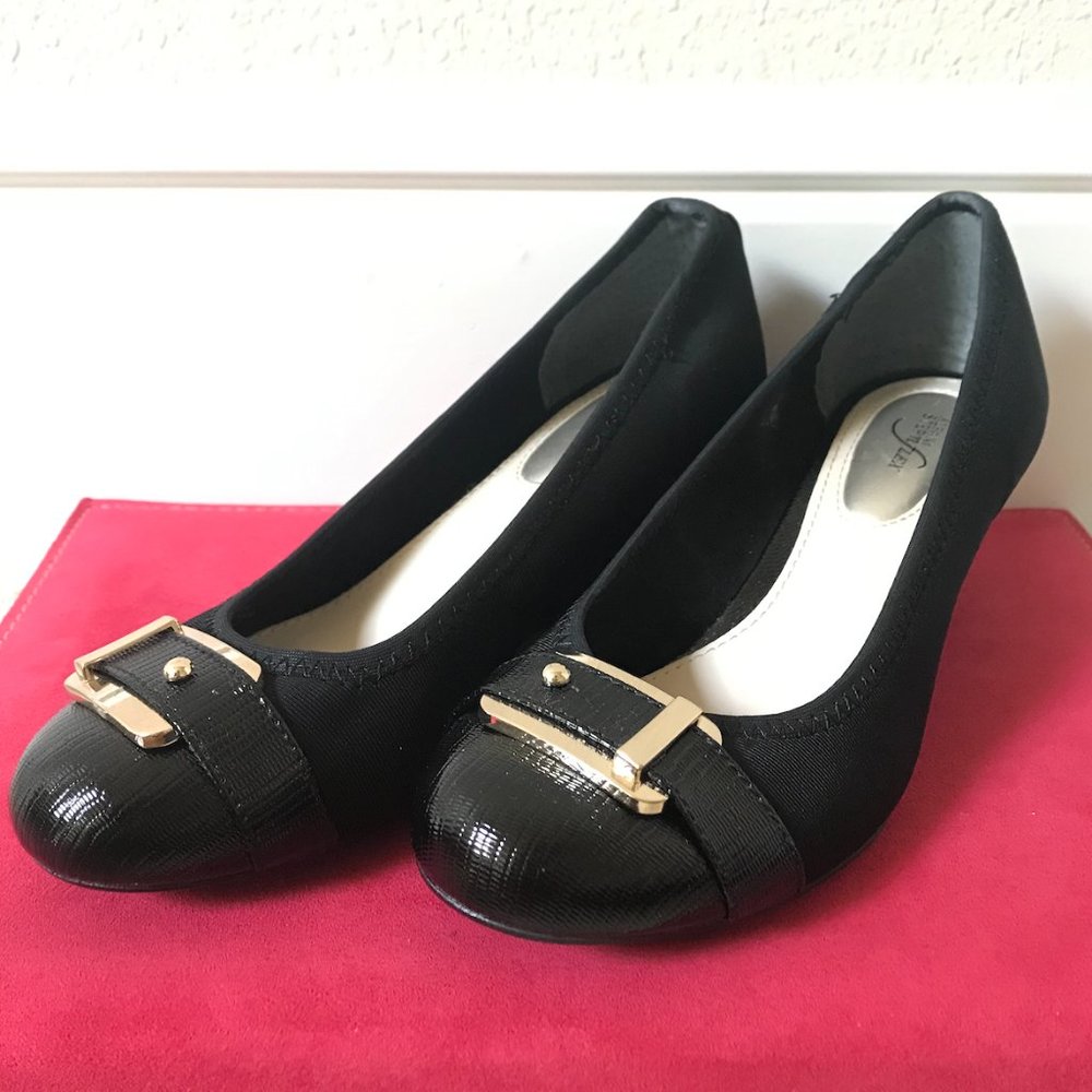 Alfani Step N Flex Black Low Professional Wedge